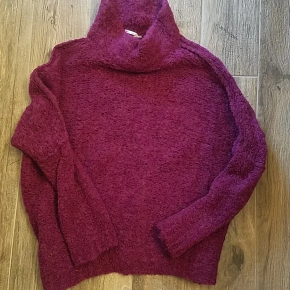 Free People "She's All That" Sweater Top Tunic Knit Cowl Turtleneck EUC - Picture 4 of 7